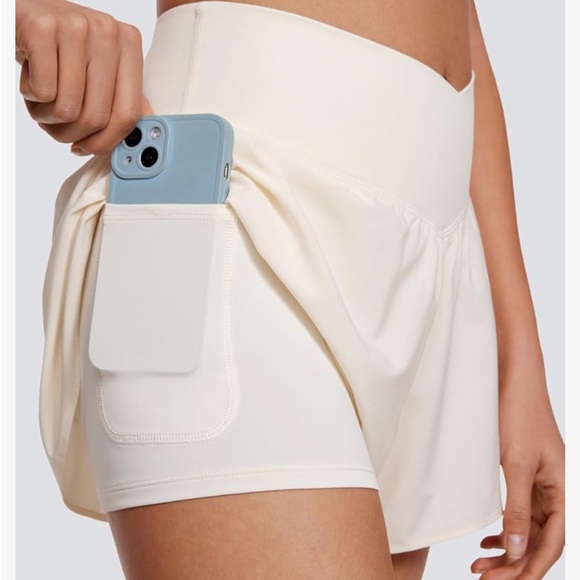 CRZ YOGA Crossover Butterfly Shorts - Picture 3 of 7